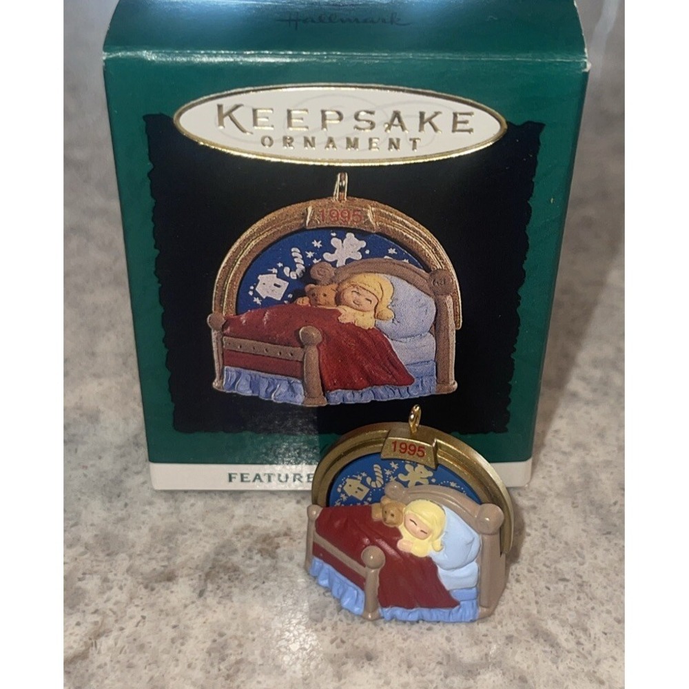 VTG Hallmark Sugarplum Dreams 1995 Miniature Keepsake Ornament with Movement